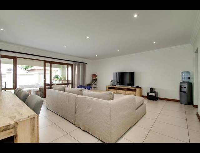 4 BEDROOM PROPERTY TO RENT IN BROADACRES